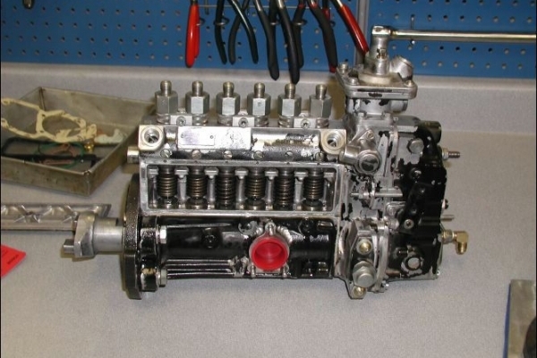 Taylor Diesel Hamilton Ontario heavy truck disel injection pump repair