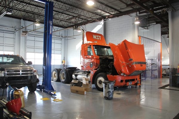Industrial Injection Diesel Performance Salt Lake City Utah heavy semi truck shop
