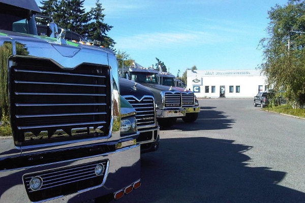 Mack Sales & Service Victoria BC truck sales