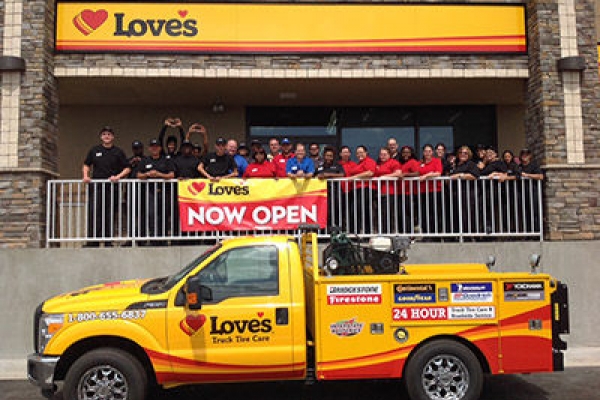 Love's Truck Tire Care #486 in Guthrie, Oklahoma